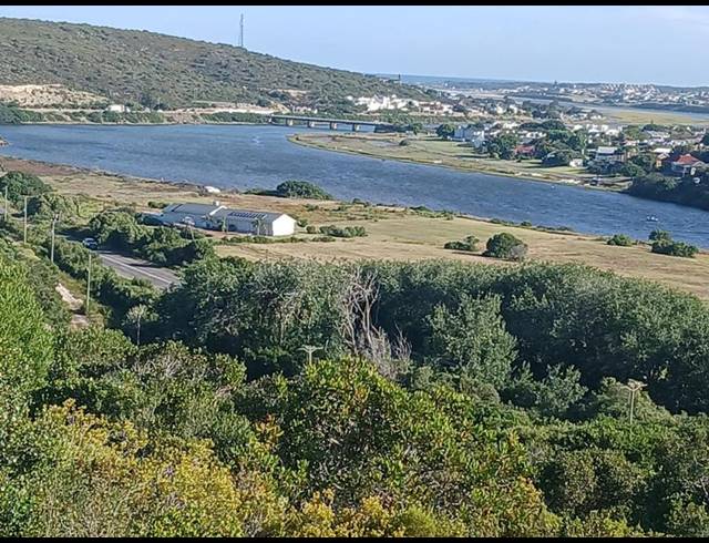 LAND FOR SALE IN STILBAAI EAST